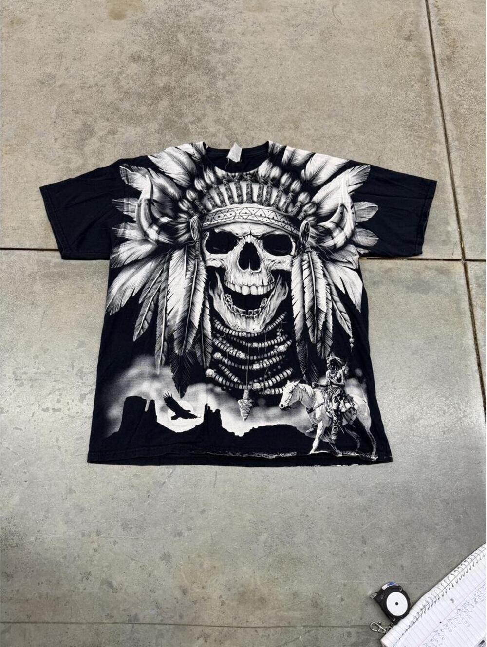 vintage native american skull big logo shirt size large